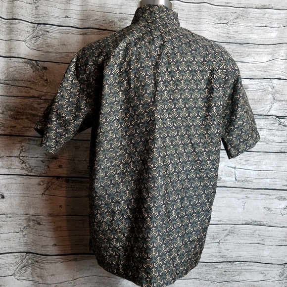 CANYON RIVER BLUES MENS BLACK GOLD ARROWS SHORT SLEEVE BUTTON SHIRT LARGE.Pit - Picture 4 of 7